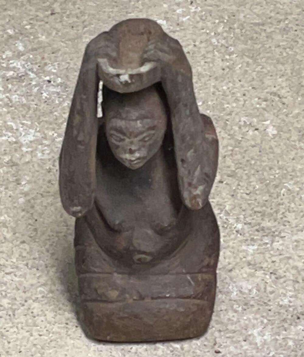 Vintage Hand Carved Tribal Art Wood Statue / Figure  Female 4.75" x 2"